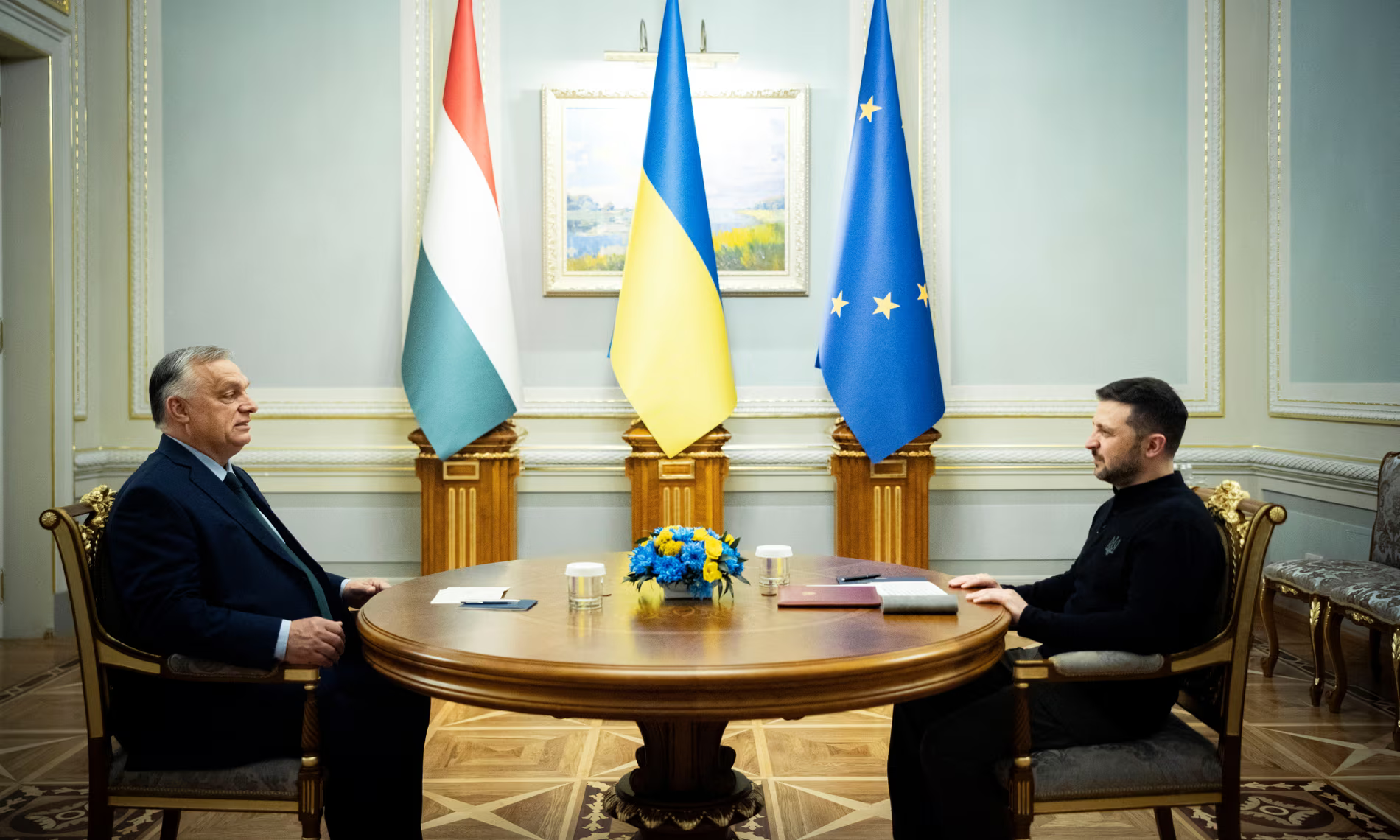 نخست‌وزیر مجارستان به دیدار زلنسکی رفت