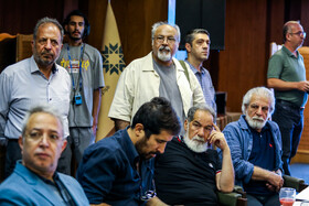 نشست اهالی فرهنگ و هنر با حضور مسعود پزشکیان