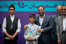 رضامراد صحرایی، وزیر آموزش و پرورش در همایش ملی تکریم خیرین مدرسه‌ساز
