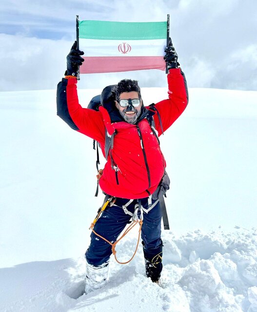 از بوی مرگ در اورست تا مقاومت ۱۲ روزه در کوهستان سرد!