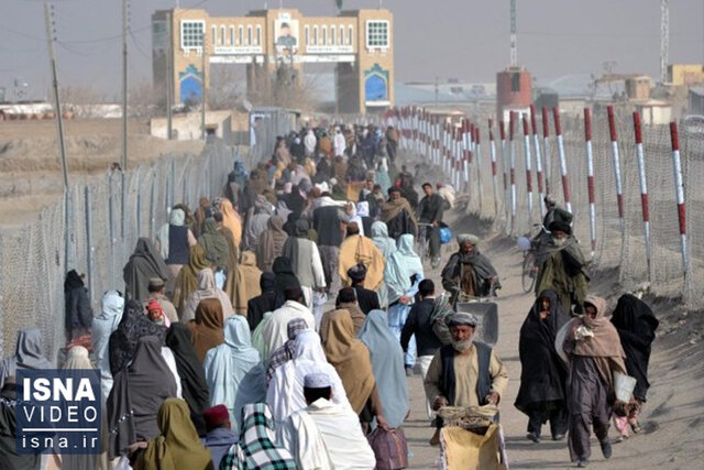 ویدیو/ آغاز مرحله دوم اخراج اجباری پناهندگان افغانستانی از پاکستان ویدیو/ آغاز مرحله دوم اخراج اجباری پناهندگان افغانستانی از پاکستان
