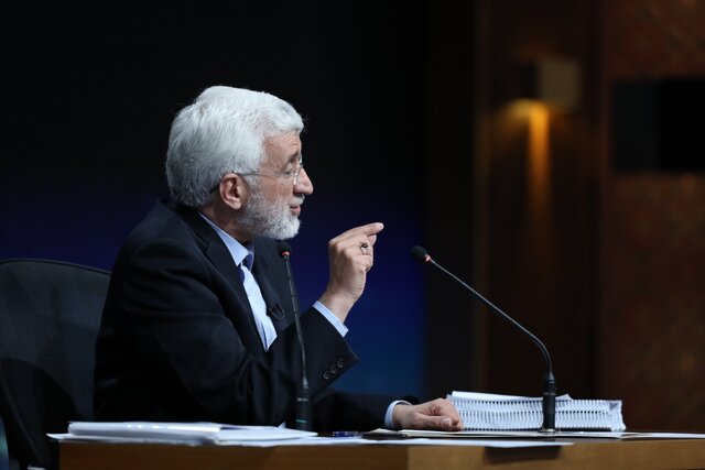 صداوسیما با پخش مناظره شب گذشته چه به دست آورد؟