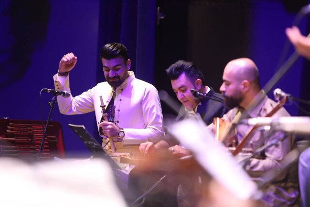 ببینید/ کنسرت پدر و دختری اردشیر کامکار