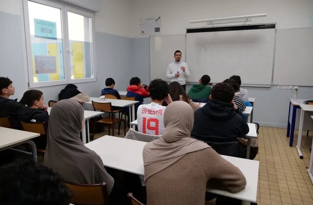 حزب لوپن زندگی مسلمانان فرانسه را به چالش میکشد حزب لوپن زندگی مسلمانان فرانسه را به چالش میکشد