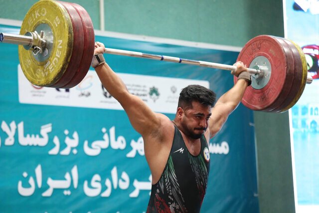 علیرضا یوسفی قویترین وزنهبردار ایران شد