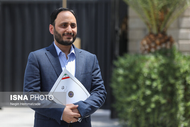 توضیحاتی درباره استخدامهای جدید/واکنش به کمپین برکناری شهردار تهران