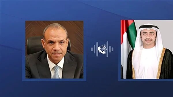 رایزنی تلفنی وزیر خارجه امارات با همتای جدید مصری رایزنی تلفنی وزیر خارجه امارات با همتای جدید مصری