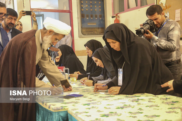 کار نیمهتمامی که توسط مردم تمام شد