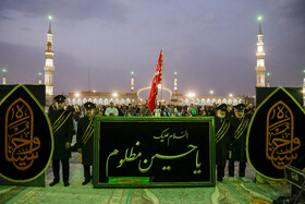 آیین تعویض پرچم مسجد مقدس جمکران به مناسبت محرم