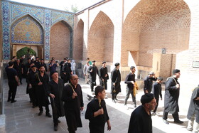 آئین سنتی طشتگذاری در بقعه شیخ صفی الدین اردبیلی