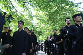 آئین سنتی طشتگذاری در بقعه شیخ صفی الدین اردبیلی