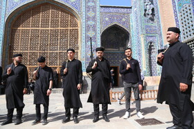 آئین سنتی طشتگذاری در بقعه شیخ صفی الدین اردبیلی
