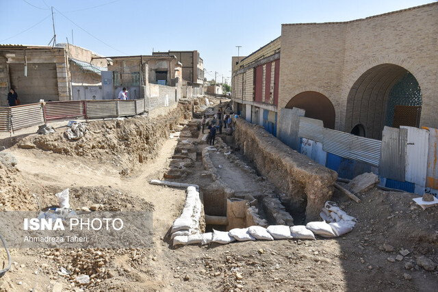 شواهد وجود بازار صنایعدستی در گذر کمر زرین