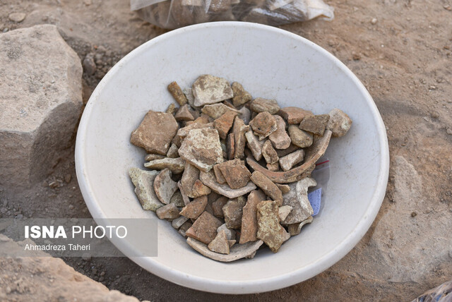 شواهد وجود بازار صنایعدستی در گذر کمر زرین