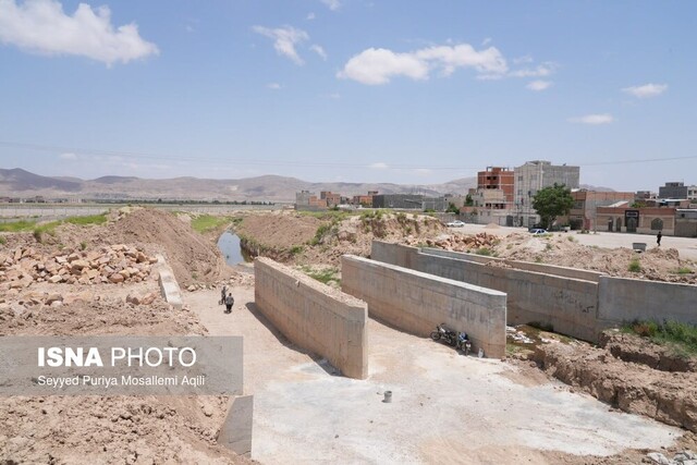 رفع معضلات بهداشتی و کاهش ترافیک ‌با تکمیل پل کشاورز در شمال غرب‌ بجنورد