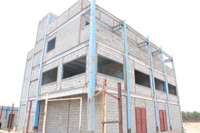 از تجهیز بیمارستان زرند به MRI تا احداث جاده روستای محروم چاهغلامعلی