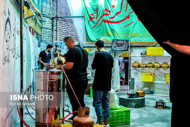 آتشنشانی با هیئتهای عزاداری همکاری میکند آتشنشانی با هیئتهای عزاداری همکاری میکند