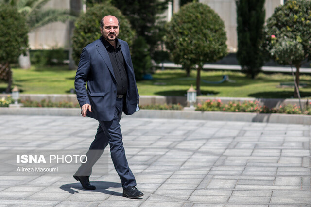 توضیحاتی درباره استخدامهای جدید/واکنش به کمپین برکناری شهردار تهران