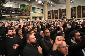 اولین شب مراسم عزاداری حضرت اباعبدالله الحسین علیهالسلام در حسینیه امام خمینی (ره)