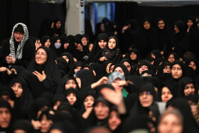 اولین شب مراسم عزاداری حضرت اباعبدالله الحسین علیهالسلام در حسینیه امام خمینی (ره)