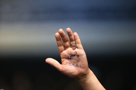 اولین شب مراسم عزاداری حضرت اباعبدالله الحسین علیهالسلام در حسینیه امام خمینی (ره)