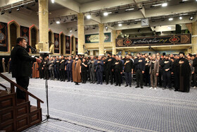 اولین شب مراسم عزاداری حضرت اباعبدالله الحسین علیهالسلام در حسینیه امام خمینی (ره)