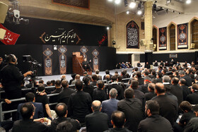 اولین شب مراسم عزاداری حضرت اباعبدالله الحسین علیهالسلام در حسینیه امام خمینی (ره)