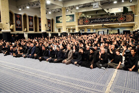 اولین شب مراسم عزاداری حضرت اباعبدالله الحسین علیهالسلام در حسینیه امام خمینی (ره)