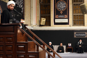 اولین شب مراسم عزاداری حضرت اباعبدالله الحسین علیهالسلام در حسینیه امام خمینی (ره)