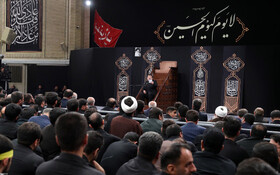 اولین شب مراسم عزاداری حضرت اباعبدالله الحسین علیهالسلام در حسینیه امام خمینی (ره)