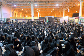 اولین شب مراسم عزاداری حضرت اباعبدالله الحسین علیهالسلام در حسینیه امام خمینی (ره)