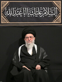 اولین شب مراسم عزاداری حضرت اباعبدالله الحسین علیهالسلام در حسینیه امام خمینی (ره)