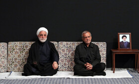 اولین شب مراسم عزاداری حضرت اباعبدالله الحسین علیهالسلام در حسینیه امام خمینی (ره)