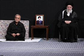 اولین شب مراسم عزاداری حضرت اباعبدالله الحسین علیهالسلام در حسینیه امام خمینی (ره)