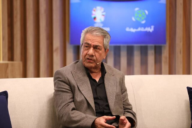 اندر احوالات گزارش فینال «یورو ۲۰۲۴» با جهانگیر کوثری اندر احوالات گزارش فینال «یورو ۲۰۲۴» با جهانگیر کوثری