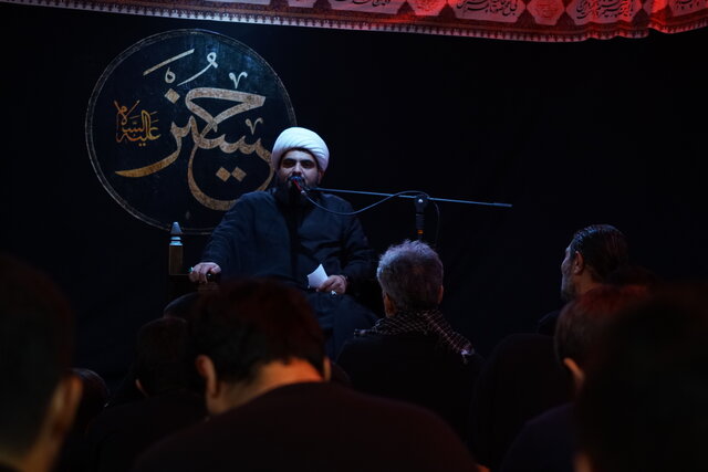 شور عاشورایی شیعیان استانبول + عکس و فیلم