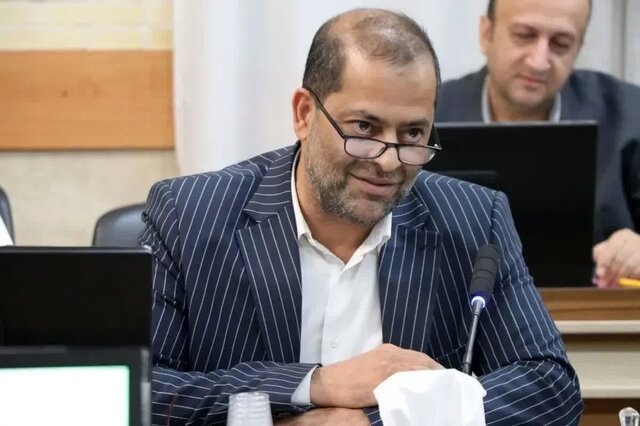 توزیع بیش از ۳۴۰۰ تن اقلام اساسی ایام محرم در فارس توزیع بیش از ۳۴۰۰ تن اقلام اساسی ایام محرم در فارس