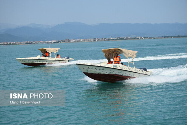 بازدید خبرنگاران خبرگزاریها و فعالان فضای مجازی از مرز دریایی آستارا