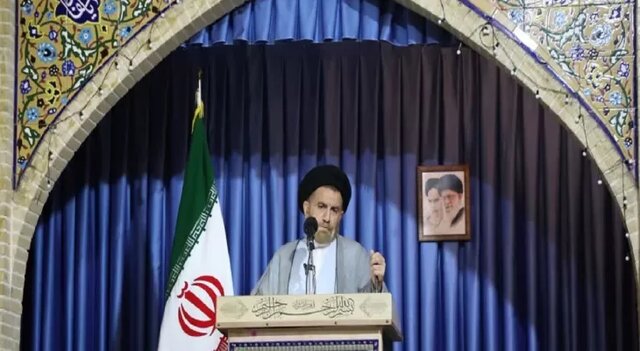 باز شدن راه کربلا نتیجه جانفشانی شهدا، جانبازان و آزادگان است باز شدن راه کربلا نتیجه جانفشانی شهدا، جانبازان و آزادگان است