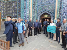 کوهنورد اردبیلی در حمایت از کودکان سرطانی «از بقعه تا قله» را پیاده طی می‌کند