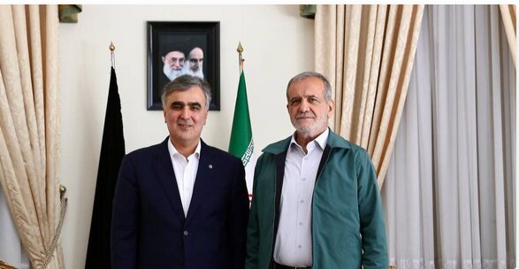 ادامه دیدارها با رئیسجمهور منتخب؛ منظور به پزشکیان گزارش داد