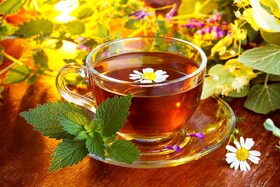مصرف خودسرانه دمنوش‌ها به نارسایی کبدی منجر می‌شود