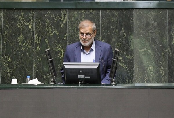 حیات مقدم: ائتلاف نظامی با کشورهای دارای قدرت هستهای ایجاد شود حیات مقدم: ائتلاف نظامی با کشورهای دارای قدرت هستهای ایجاد شود