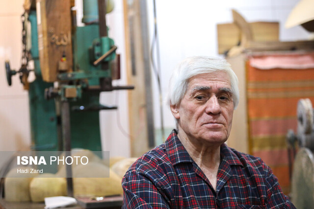 سیمهای تلفن پادگان را قطع کردم و با آنها برای خود ساز ساختم!