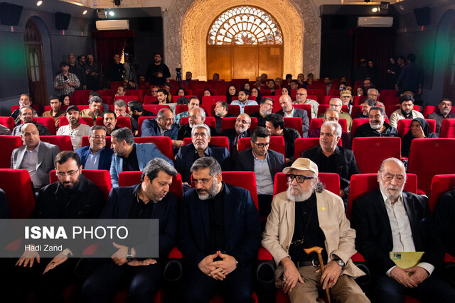 وزیر فرهنگ: ممنوعالکاری هنرمندان را به شکل رسمی اعلام میکنیم