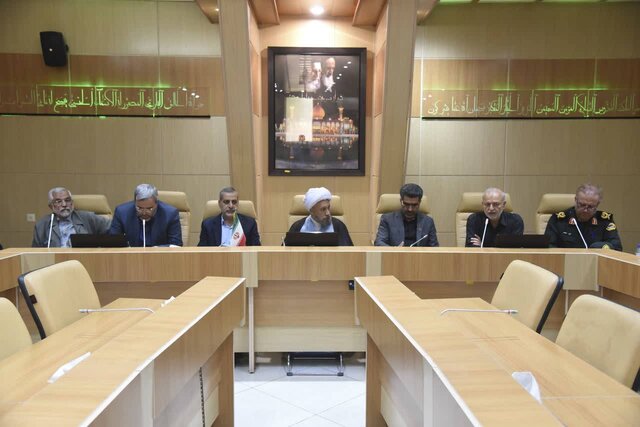 رفع نیازها و مشکلات کشور با تربیت نیروی انسانی کارآمد رفع نیازها و مشکلات کشور با تربیت نیروی انسانی کارآمد