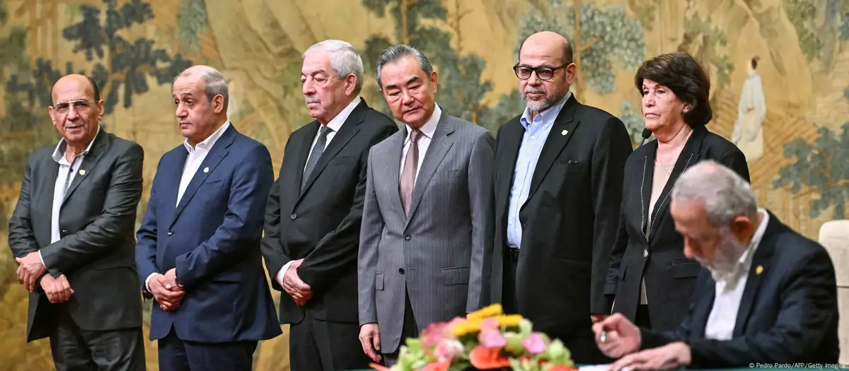 آیا چین موفق به آشتی گروههای فلسطینی میشود؟