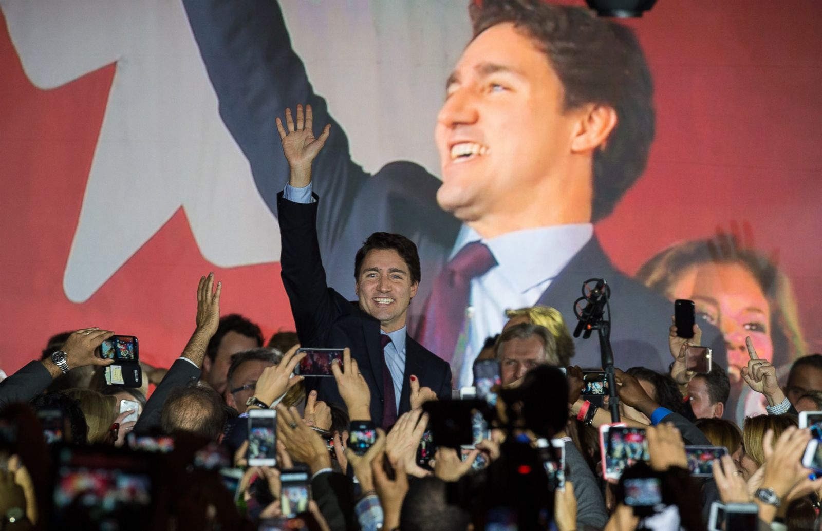 کانادایی‌ها خسته از ترودو؛ نخست‌وزیر کناره‌گیری می‌کند؟