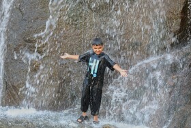 گرمای تابستان در گنجنامه همدان