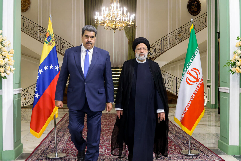 پیروزی «چاویستها» بر «اپوزیسیون» در ونزوئلا